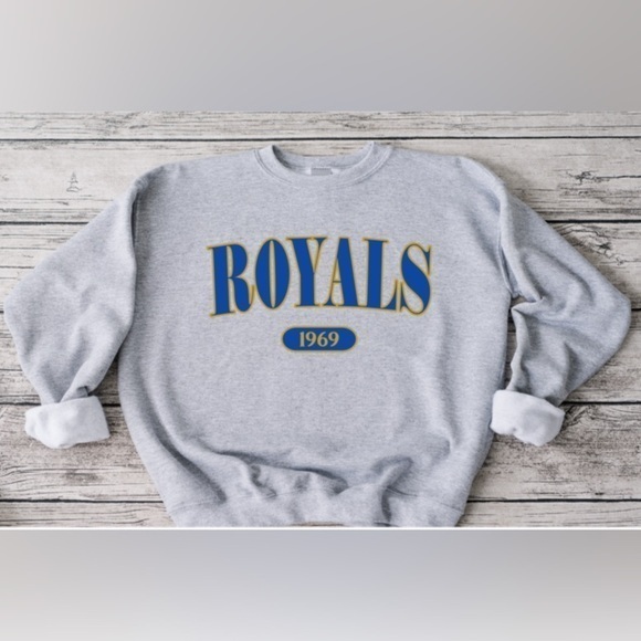 Gildan Tops - Royals Offset Crewneck